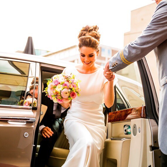 Bicester Wedding Car Limo
